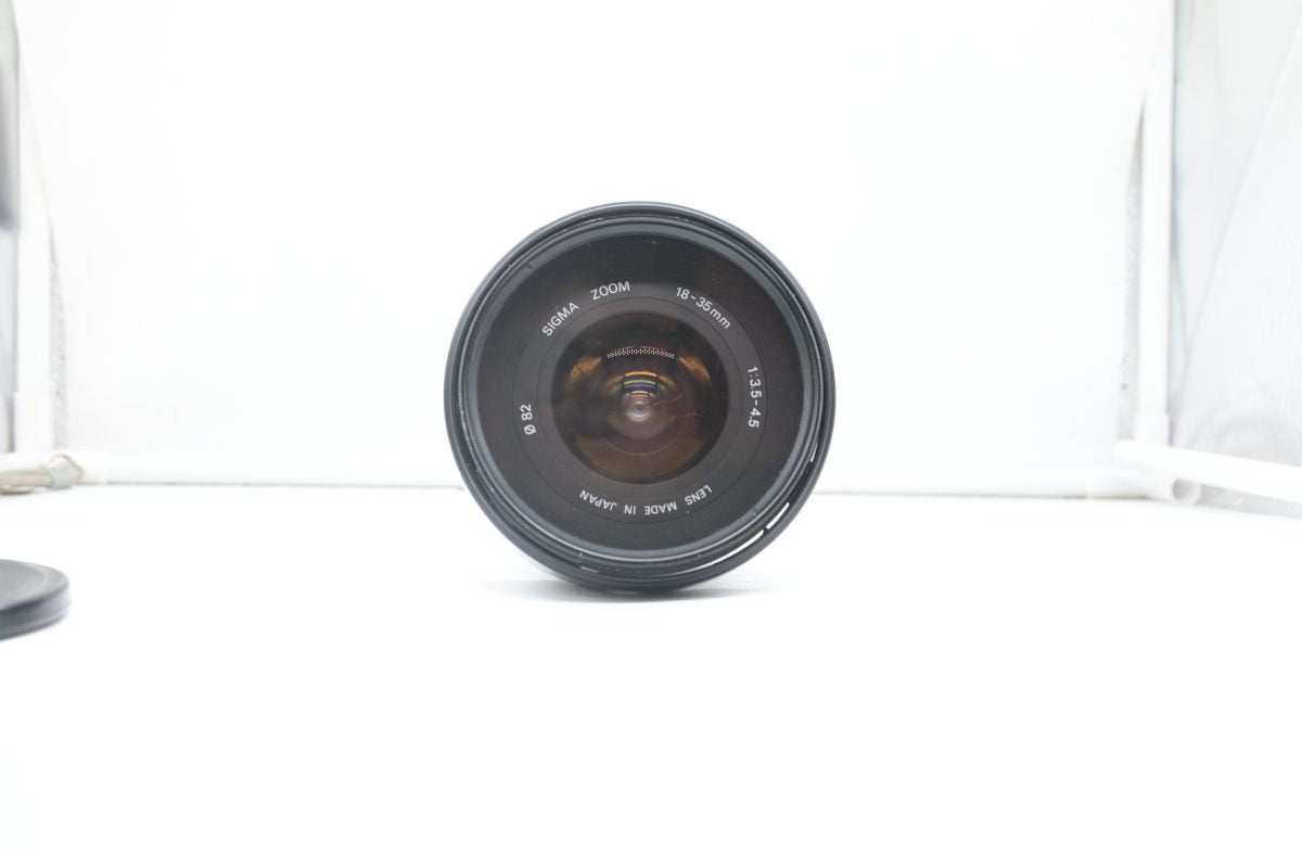 Sigma 18-35mm f/3.5-4.5 per Sony A